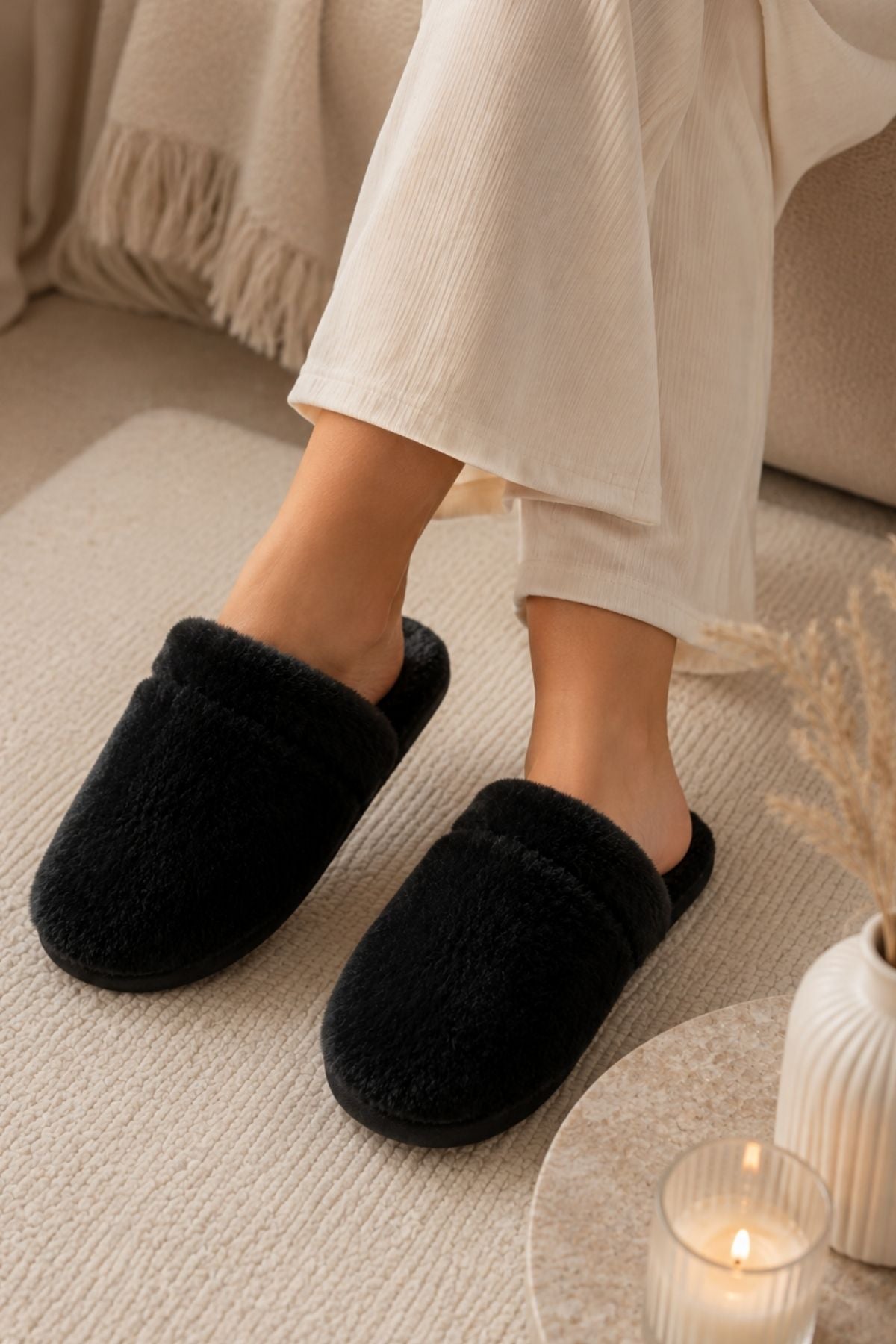 PANTUFLA DE FELPA SLIPPER NEGRO
